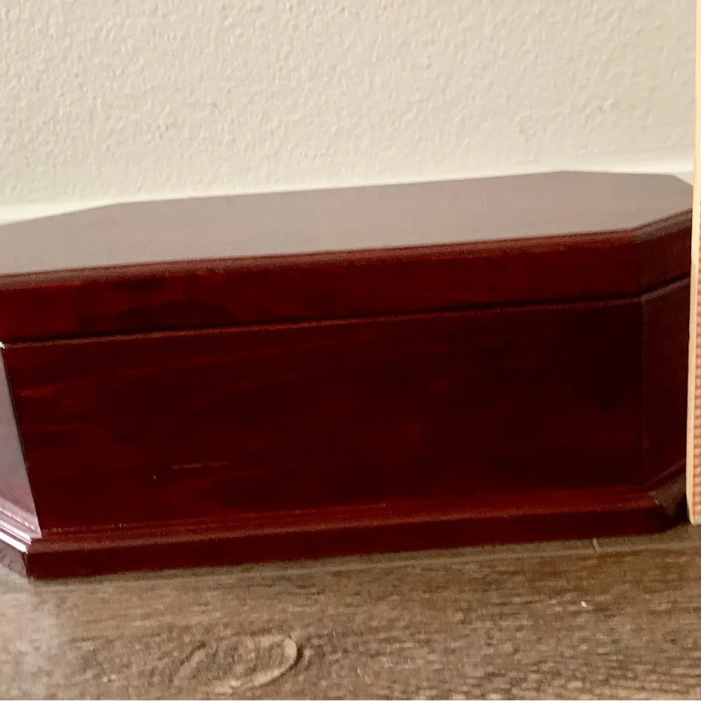 vintage octagon Wooden Jewelry Box With Mirror